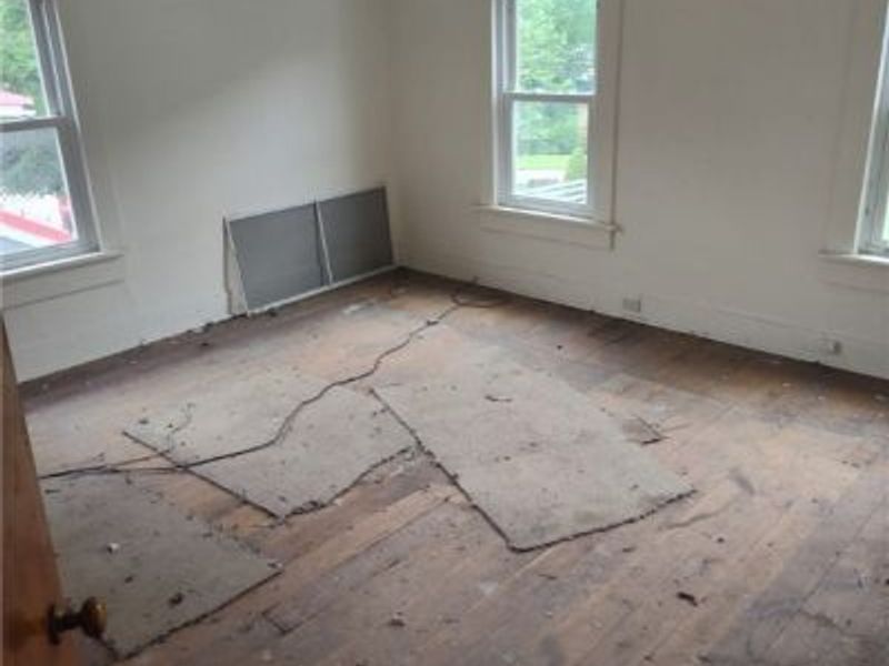 64 Diamond Street, Irondale, OH 43932 Photo 2