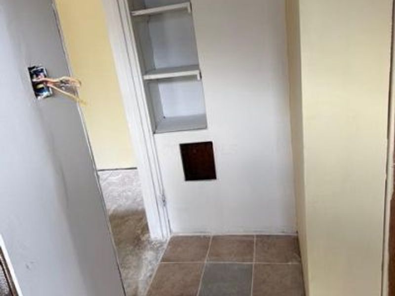 1921 Sullivant Avenue, Columbus, OH 43223 Photo 10