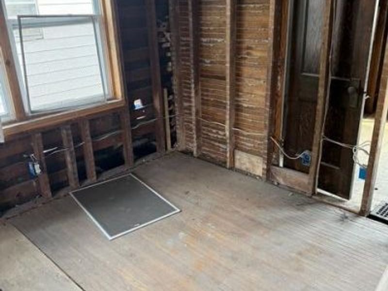 1921 Sullivant Avenue, Columbus, OH 43223 Photo 16