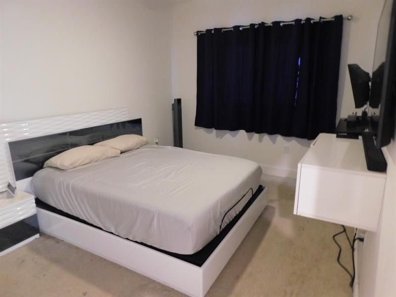 4381 NW 9th Street, Unit 4381, Plantation, FL 33317 Photo