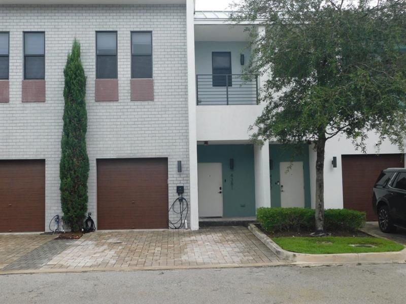 4381 NW 9th Street, Unit 4381, Plantation, FL 33317 Photo