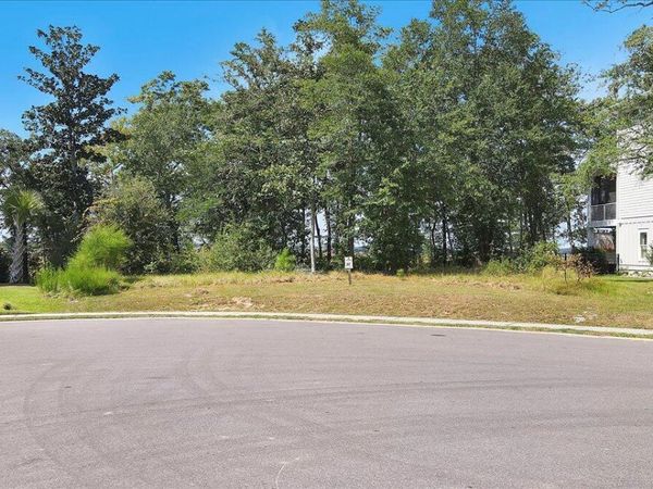 1511 Riverview Terrace, Wilmington, NC 28401