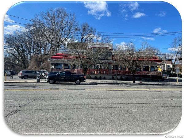 1082 Yonkers Avenue, Yonkers, NY 10704