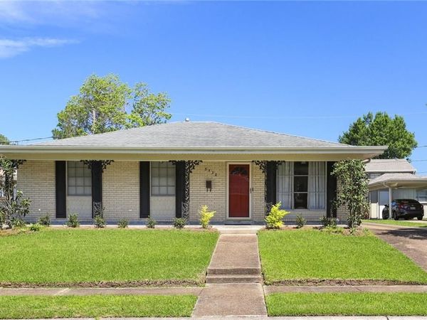 5720 ABBEY Drive, New Orleans, LA 70131