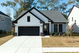 300 Creek Pointe Drive photo 4