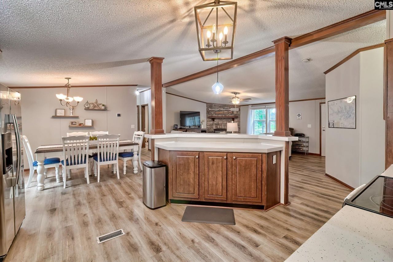 1049 Newberry Shores Drive Photo 17