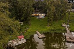 1049 Newberry Shores Drive photo 4