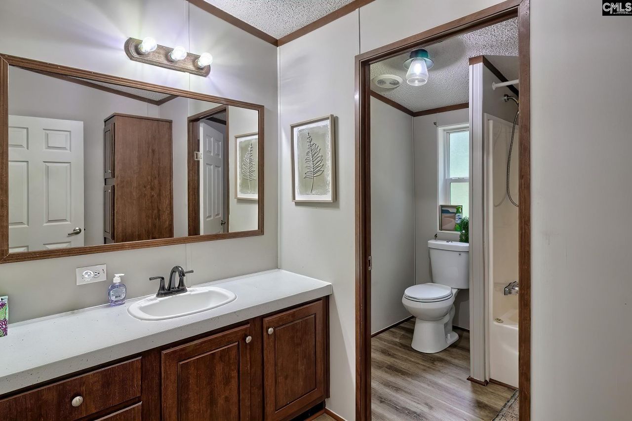 1049 Newberry Shores Drive Photo 21