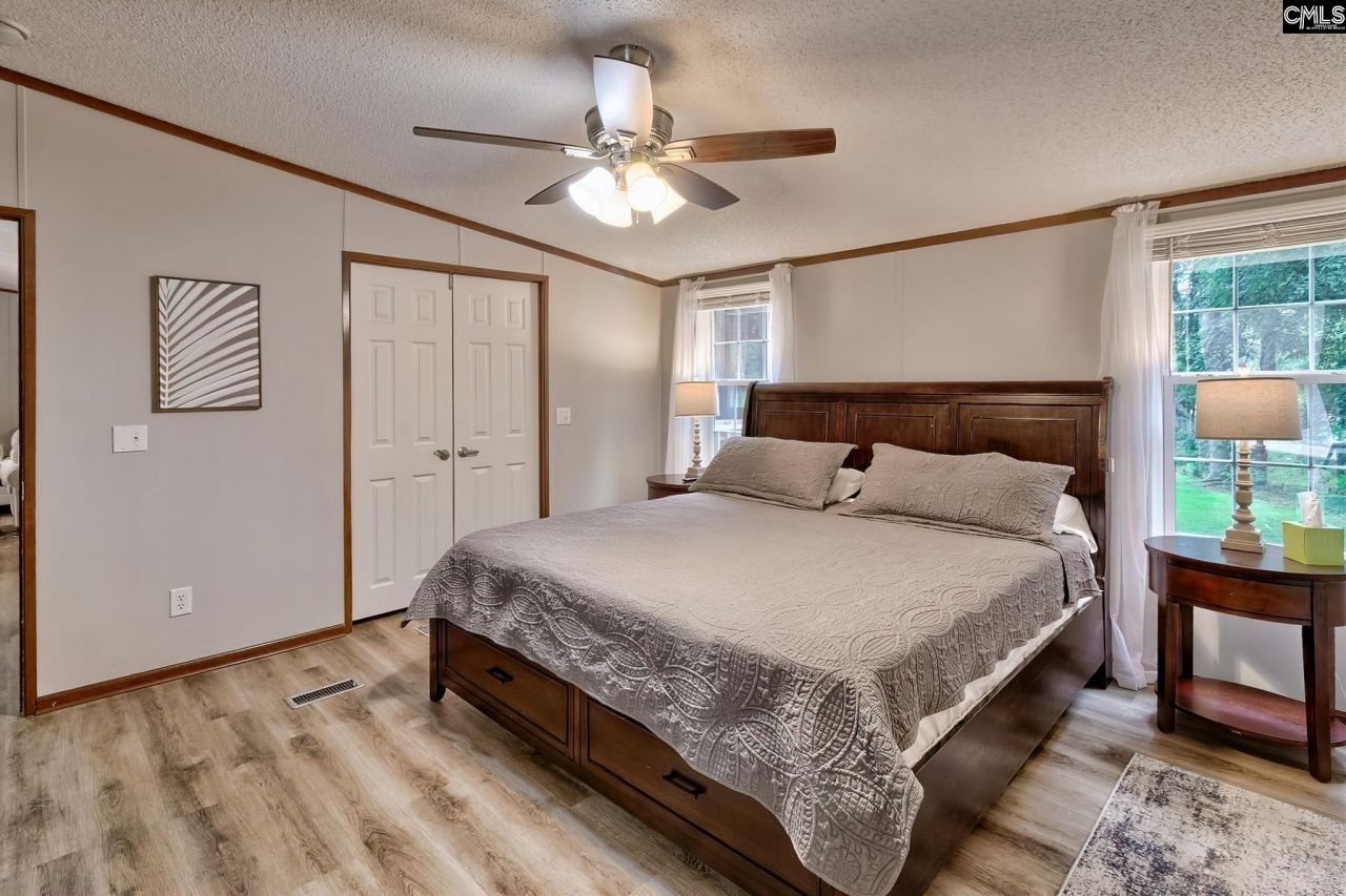 1049 Newberry Shores Drive Photo 27