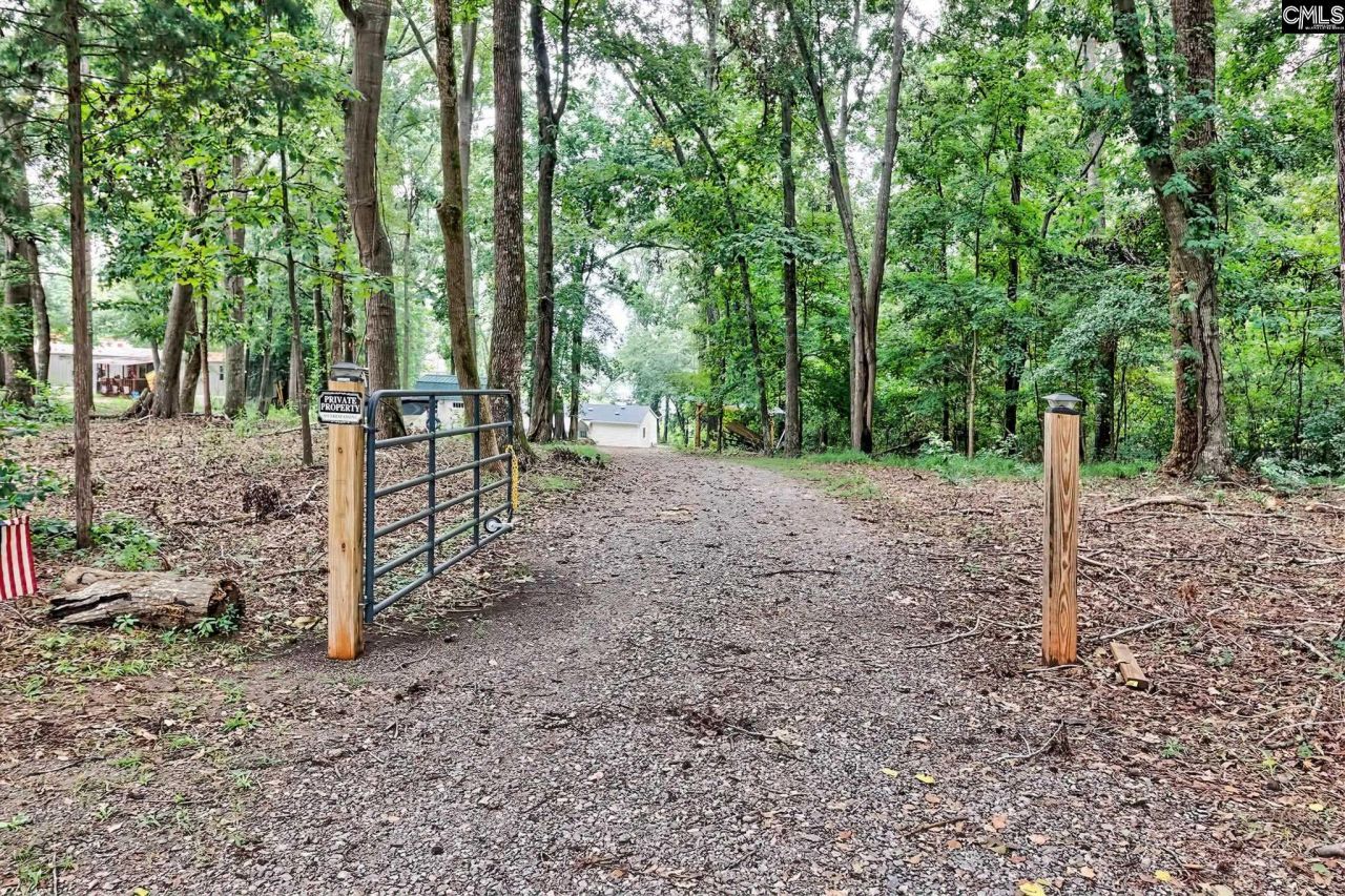 1049 Newberry Shores Drive Photo 32