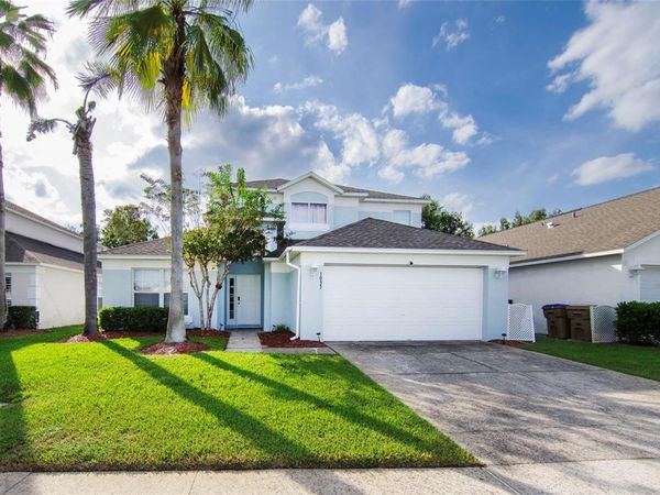 1037 LAKE BERKLEY DRIVE, KISSIMMEE, FL 34746