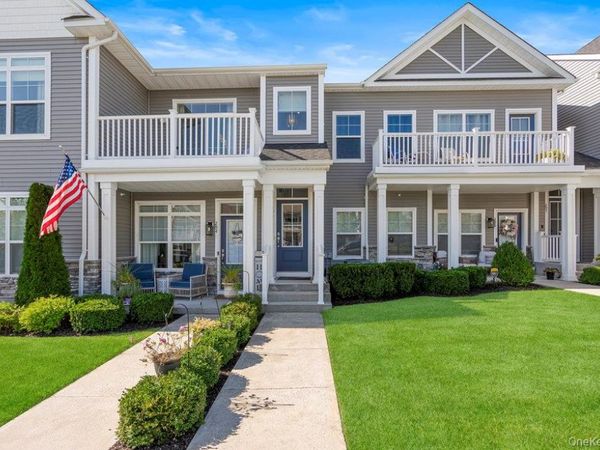 295 Silver Timber Drive, Yaphank, NY 11980