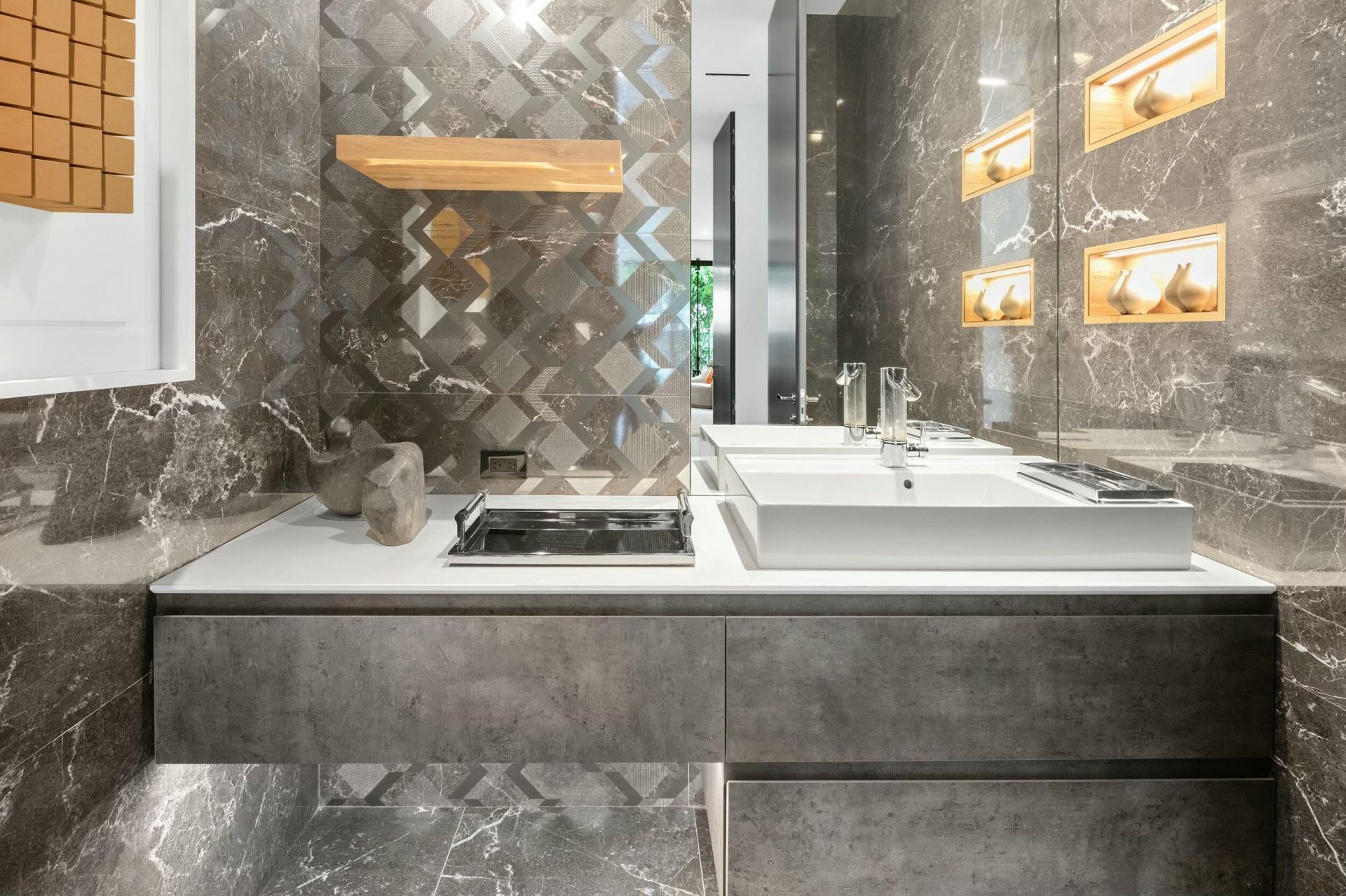 2633 Spanish River Road, Boca Raton, FL 33432 Photo