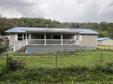 1100 Balkan Road, Pineville, KY 40977