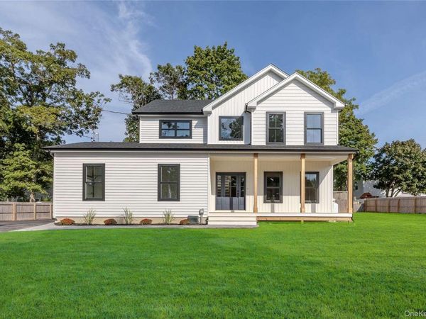 N/C Pleasant Lot 1 Avenue, Centereach, NY 11720