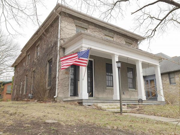 520 Columbia Street, Burlington, IA 52601