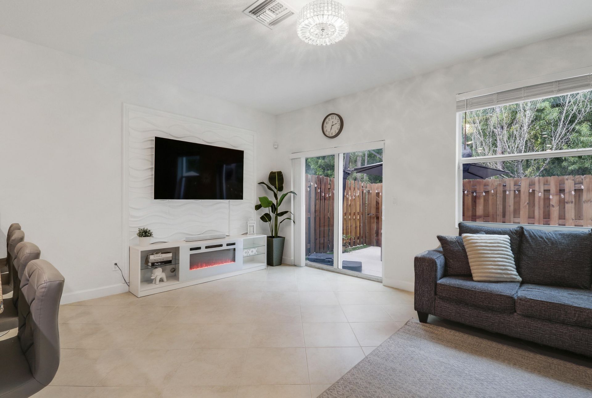 4321 Maybelle Lane, West Palm Beach, FL 33417 Photo