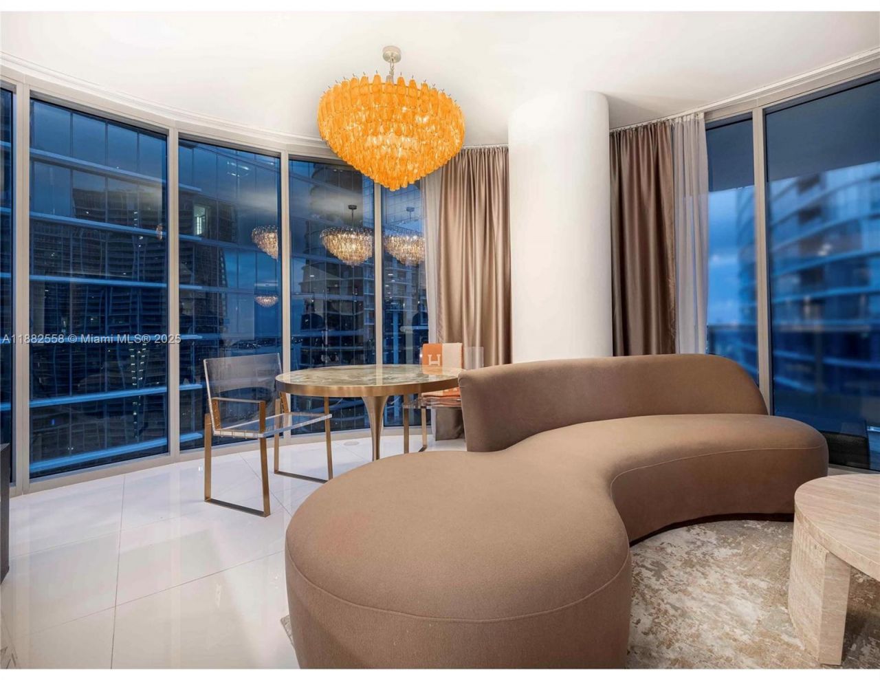 200 Biscayne Boulevard Way, Unit 4201, Miami, FL 33131 Photo