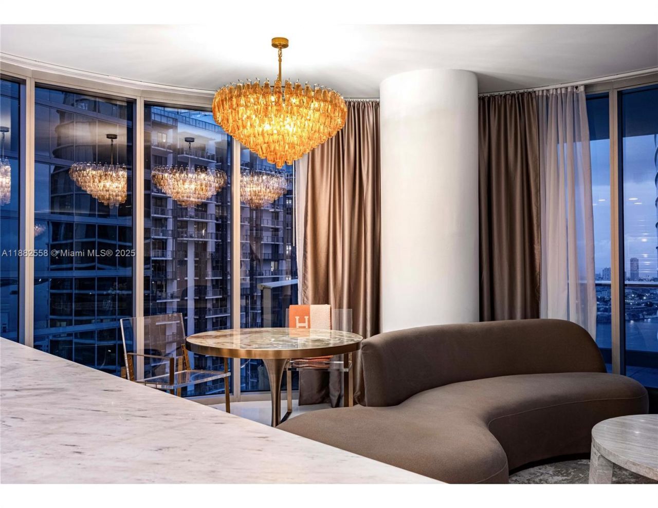 200 Biscayne Boulevard Way, Unit 4201, Miami, FL 33131 Photo