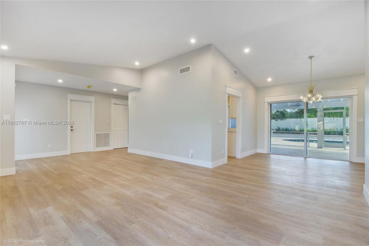 11011 SW 110th Rd, Miami, FL 33176 Photo