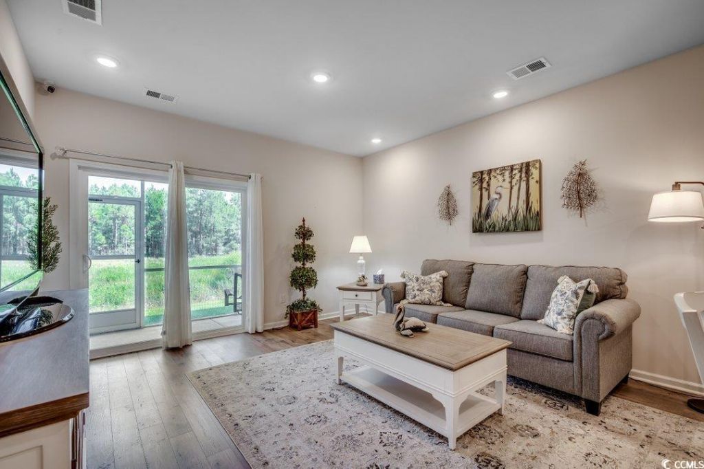 3120 Bells Lake Circle Photo 10