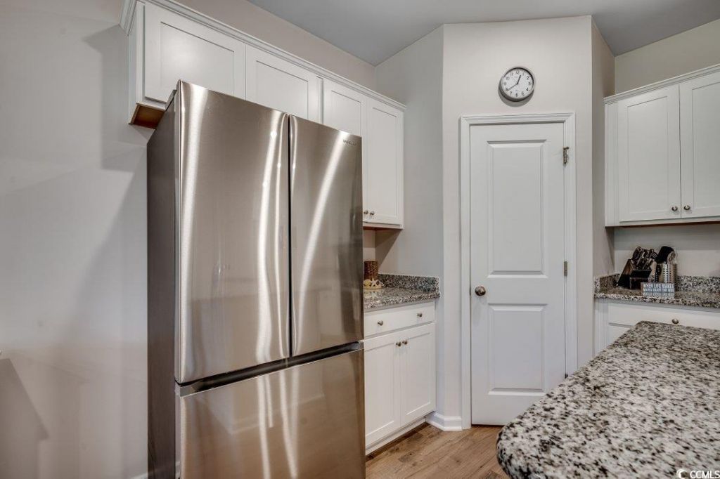 3120 Bells Lake Circle Photo 9