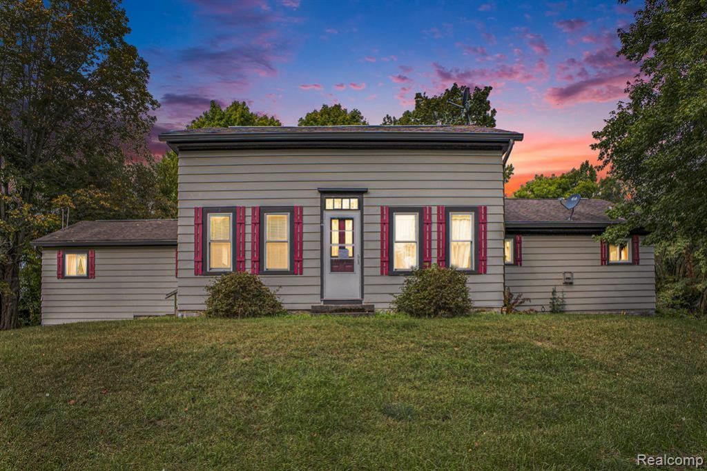 1340 County Farm Road, Marion Township, MI 48843 Main Photo