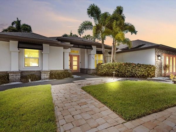 2415 W PRICE BOULEVARD, NORTH PORT, FL 34286