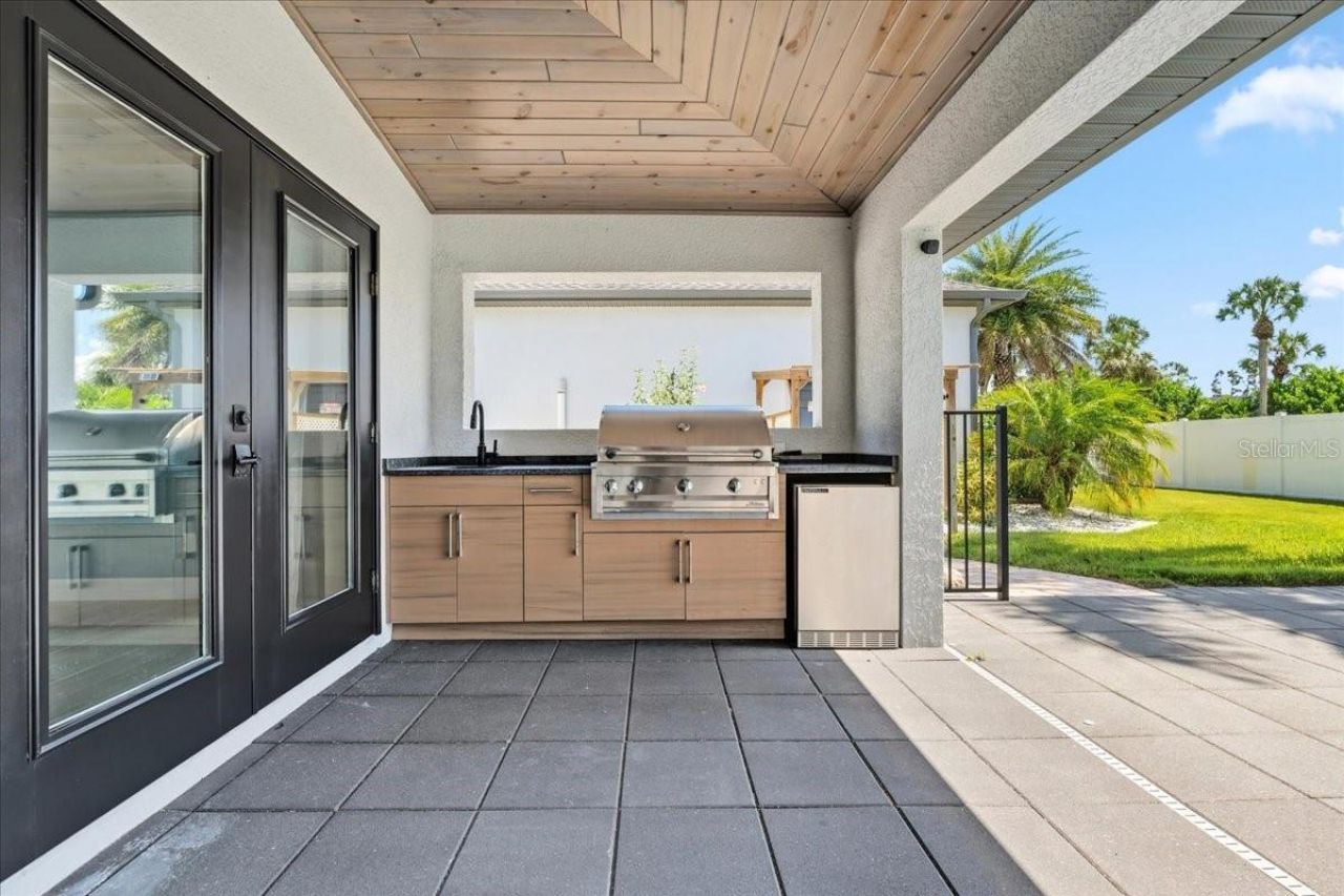 2415 W Price Boulevard, North Port, FL 34286 Photo