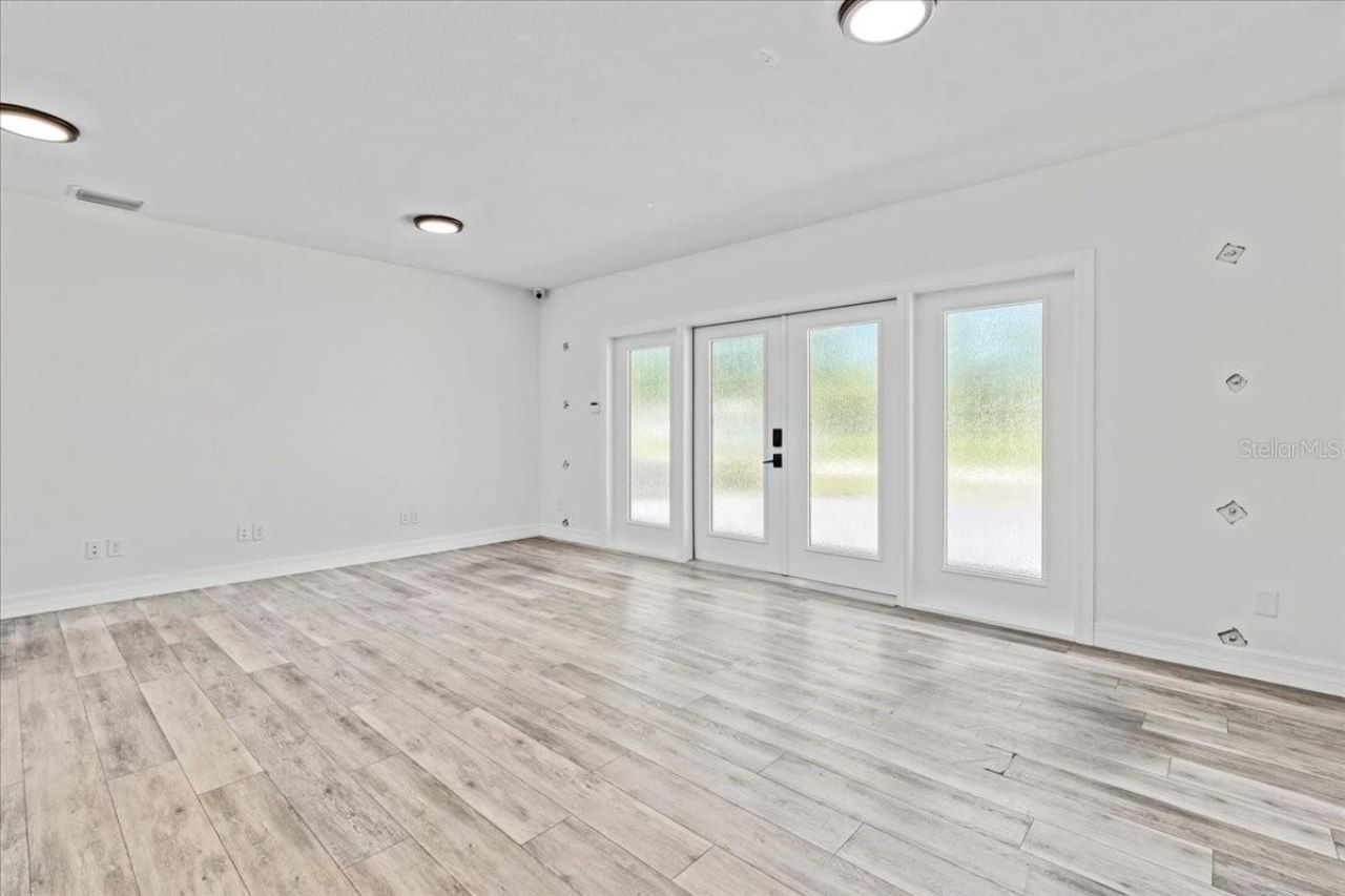 2415 W Price Boulevard, North Port, FL 34286 Photo