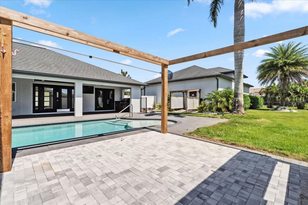 2415 W Price Boulevard, North Port, FL 34286 Photo