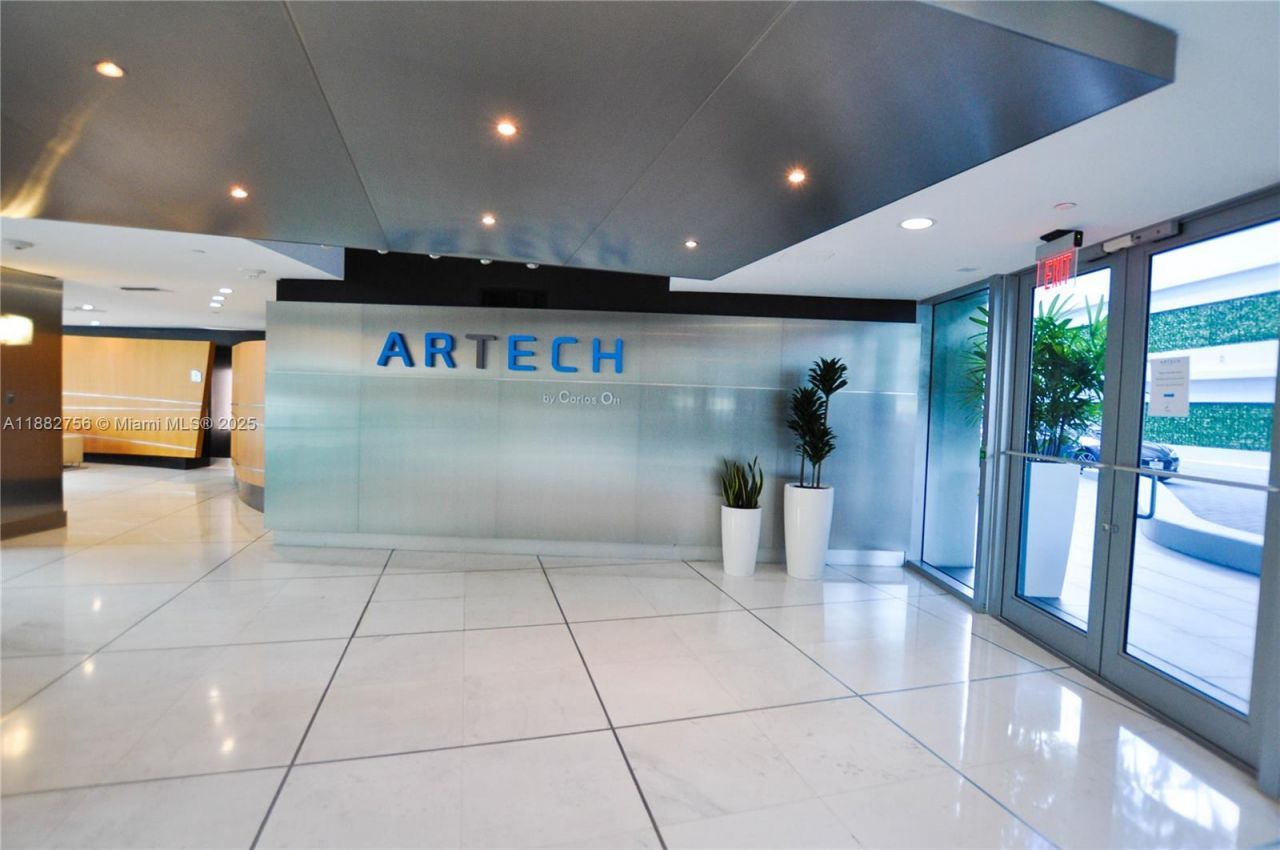 2950 NE 188th St, Unit 336, Aventura, FL 33180 Photo