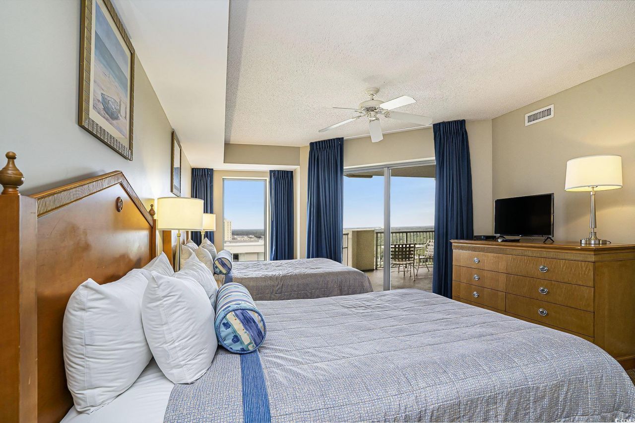 9994 Beach Club Dr. Photo 15