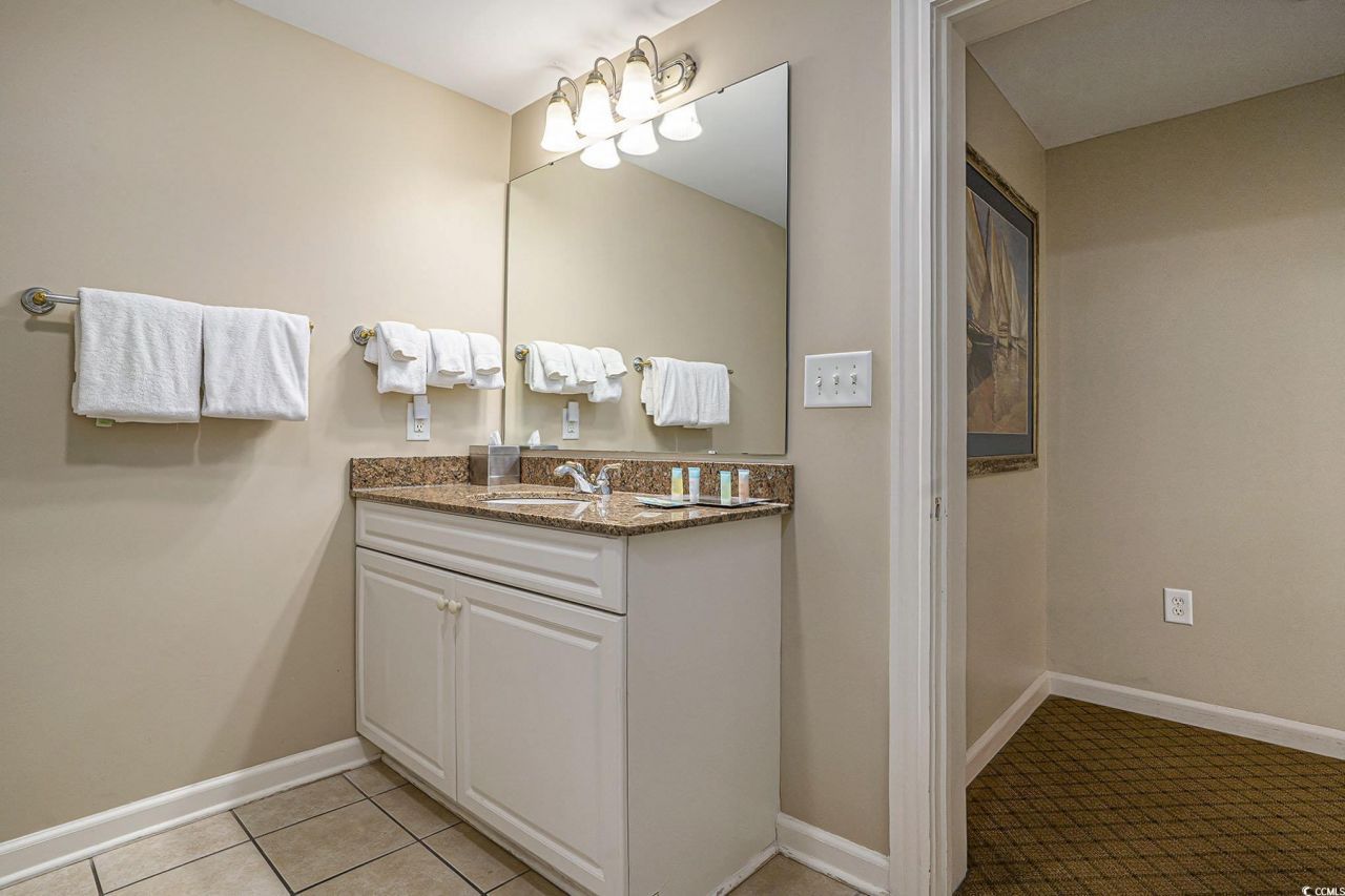 9994 Beach Club Dr. Photo 18