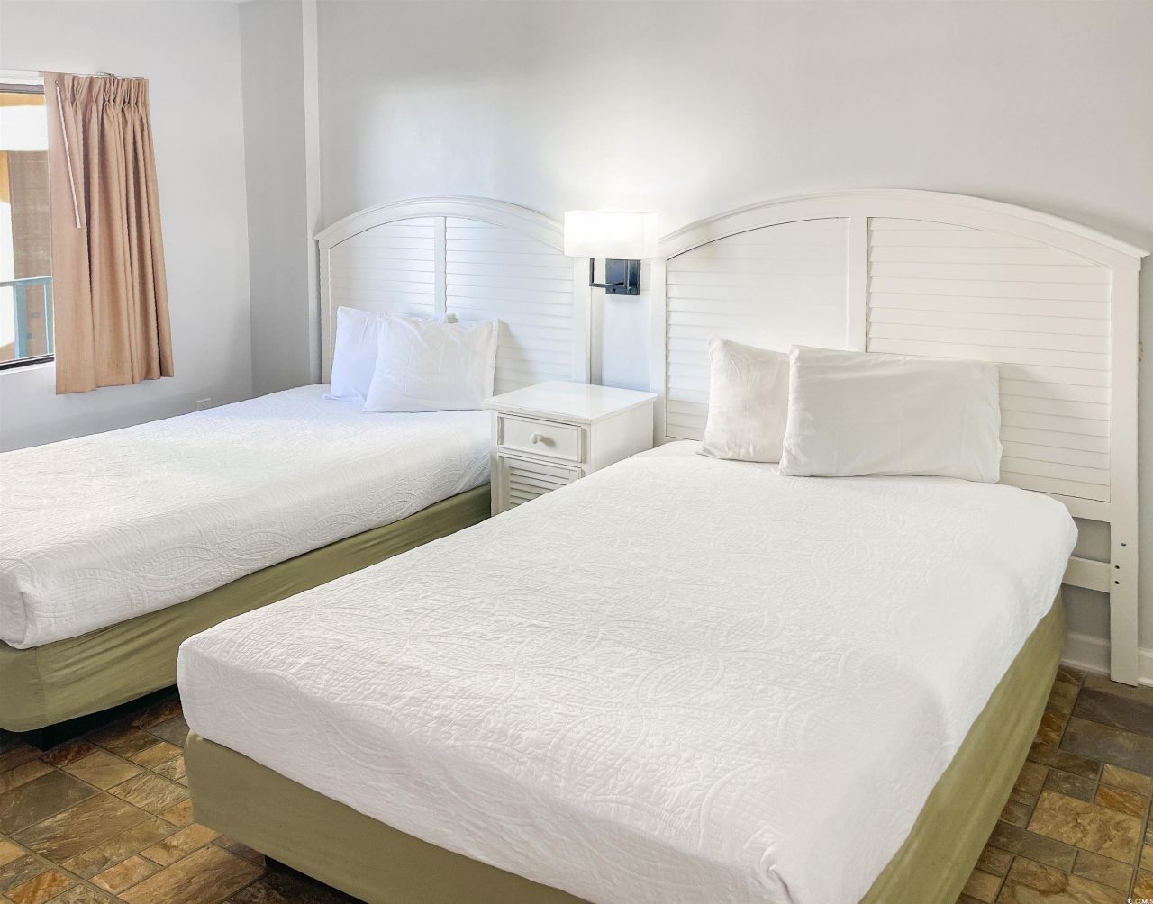 202 74th Ave. N Photo 11