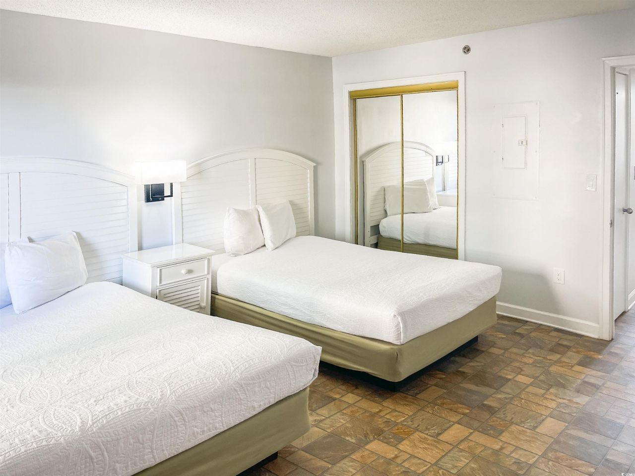 202 74th Ave. N Photo 13