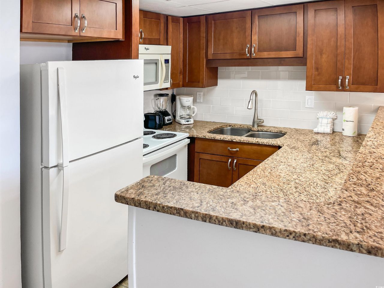 202 74th Ave. N Photo 8