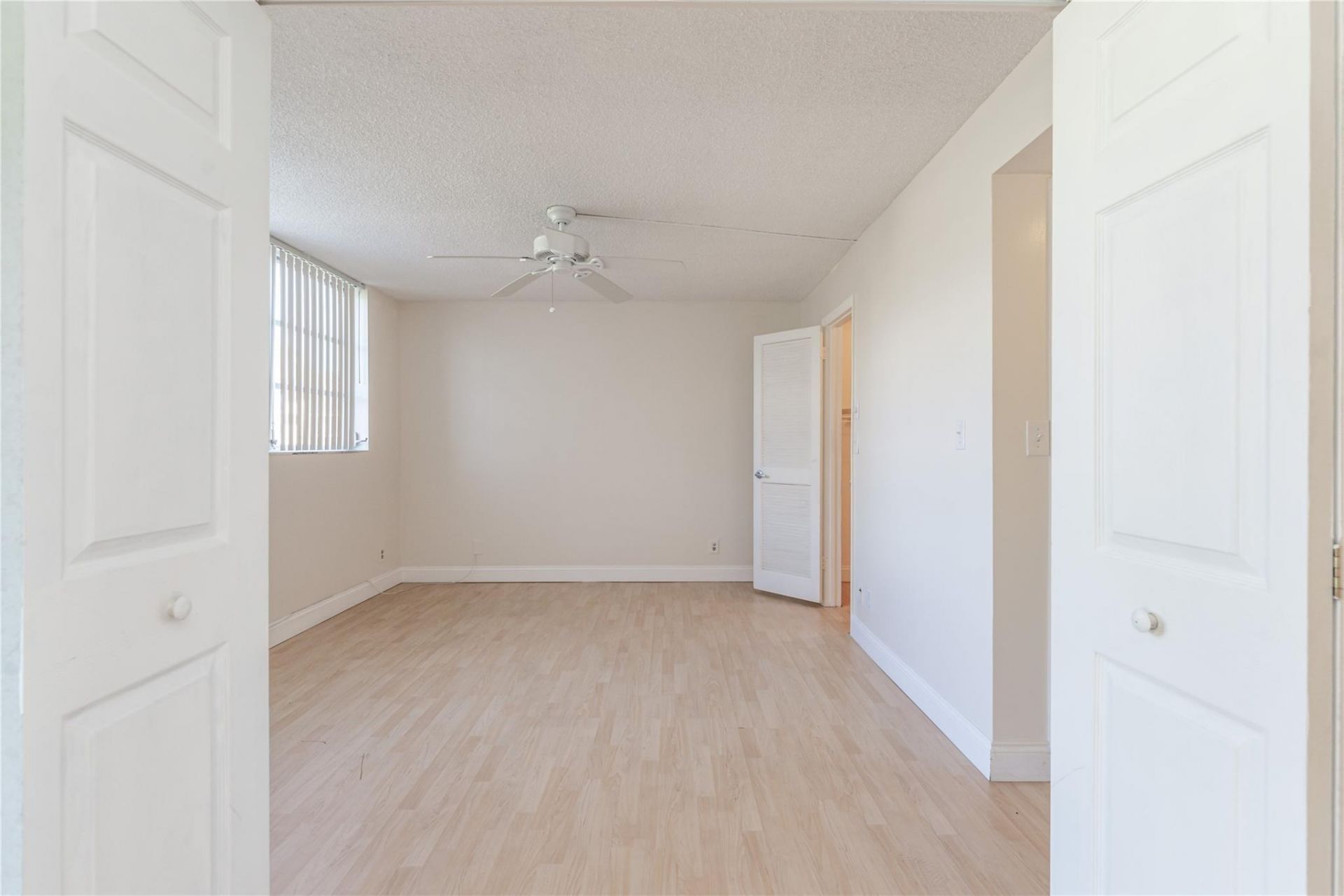 9523 S Hollybrook Lake Drive, Unit 107, Pembroke Pines, FL 33025 Photo