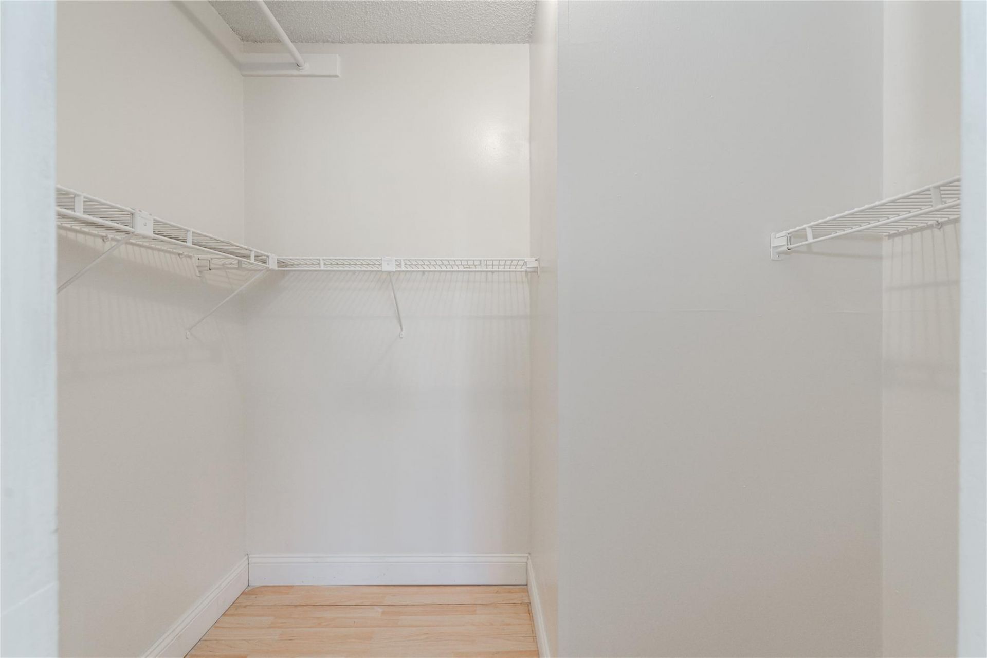 9523 S Hollybrook Lake Drive, Unit 107, Pembroke Pines, FL 33025 Photo