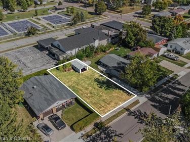 317 Cable Avenue, South Haven, MI 49090