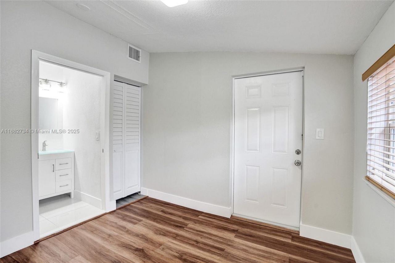 2281 SW 15th St, Fort Lauderdale, FL 33312 Photo