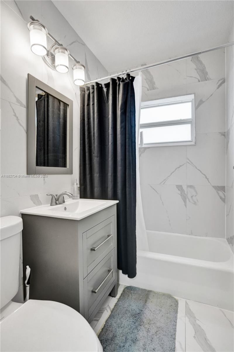 2281 SW 15th St, Fort Lauderdale, FL 33312 Photo