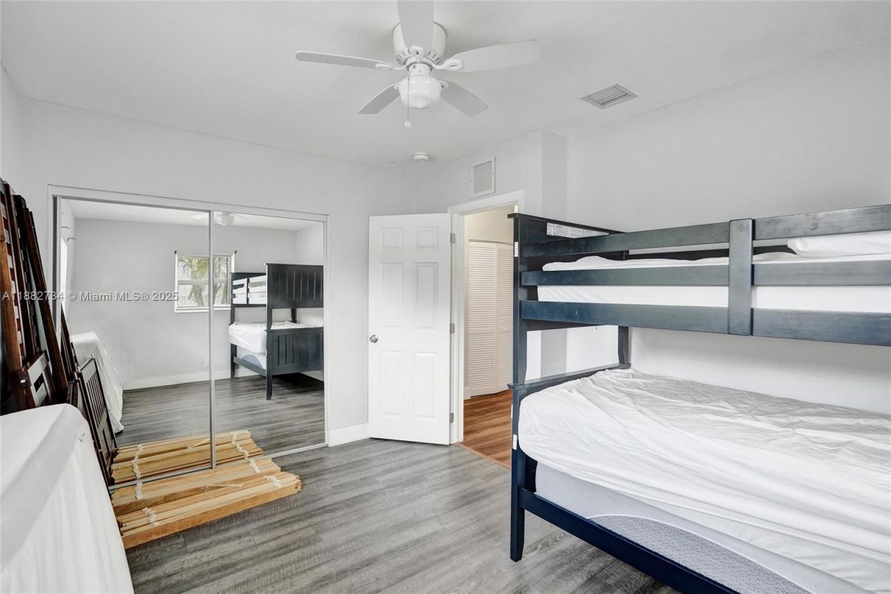 2281 SW 15th St, Fort Lauderdale, FL 33312 Photo