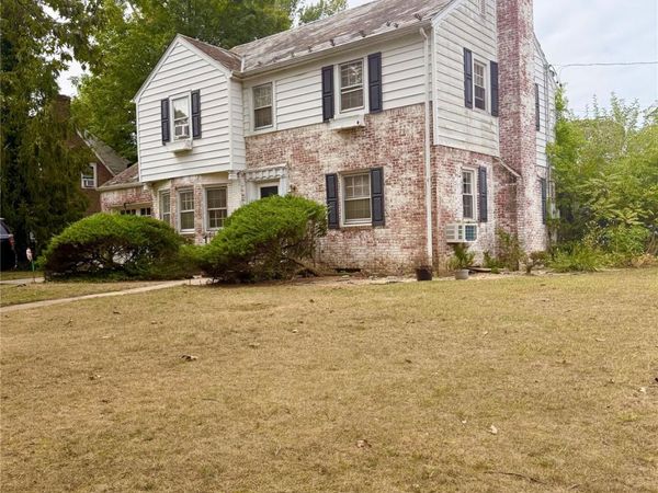 139 New York Avenue, Freeport, NY 11520