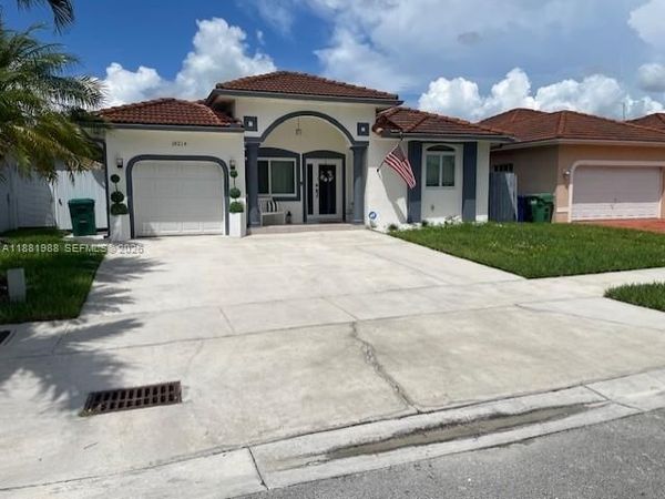 18214 SW 144th Pl, Miami, FL 33177