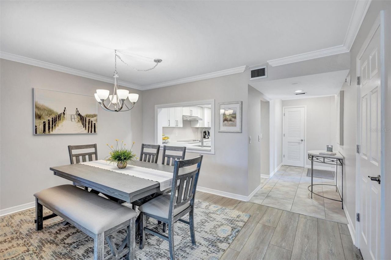 5880 Midnight Pass Road, Unit 306, Sarasota, FL 34242 Photo