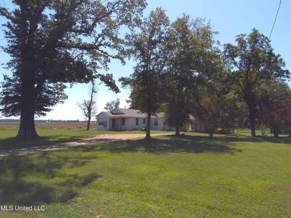44 Blaine Road, Indianola, MS 38751