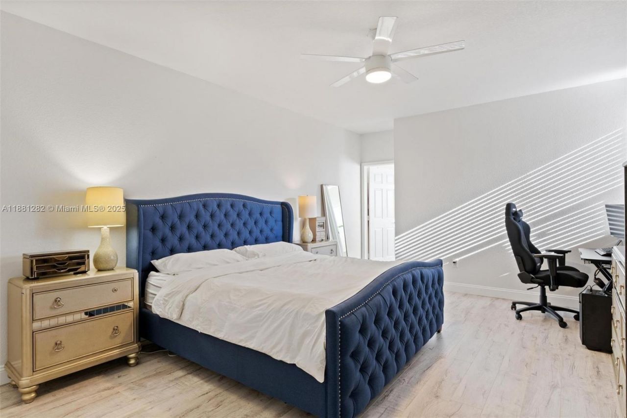 1954 SE 23rd Ter, Homestead, FL 33035 Photo