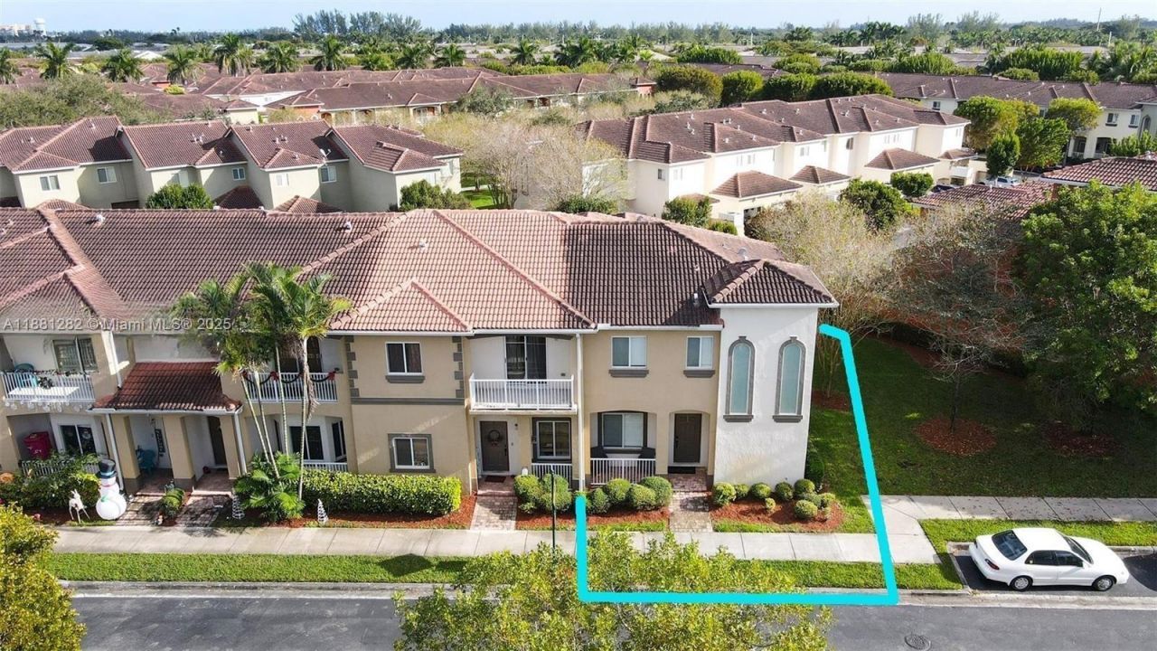 1954 SE 23rd Ter, Homestead, FL 33035 Photo