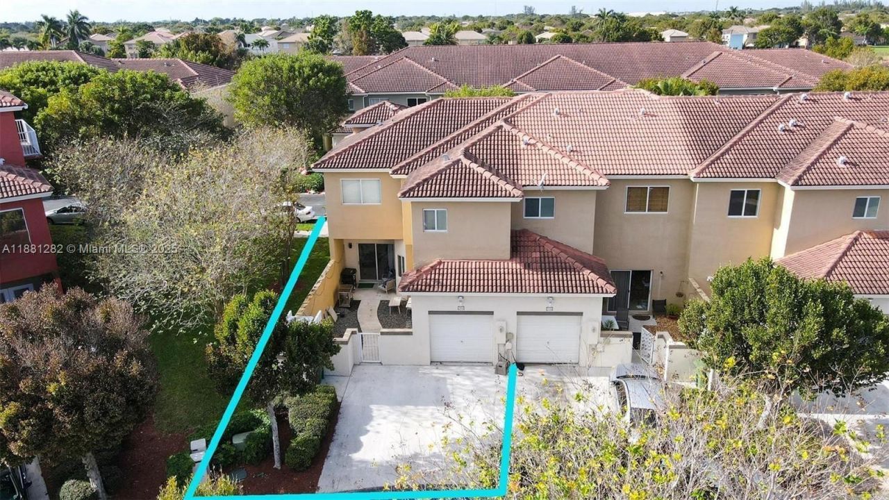 1954 SE 23rd Ter, Homestead, FL 33035 Photo